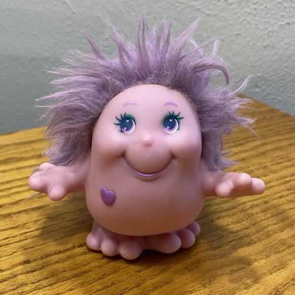 Vintage Playskool Baby Fondly Snugglebumms Pink Purple Hair Squeaker 1984 - Read - Picture 2 of 8